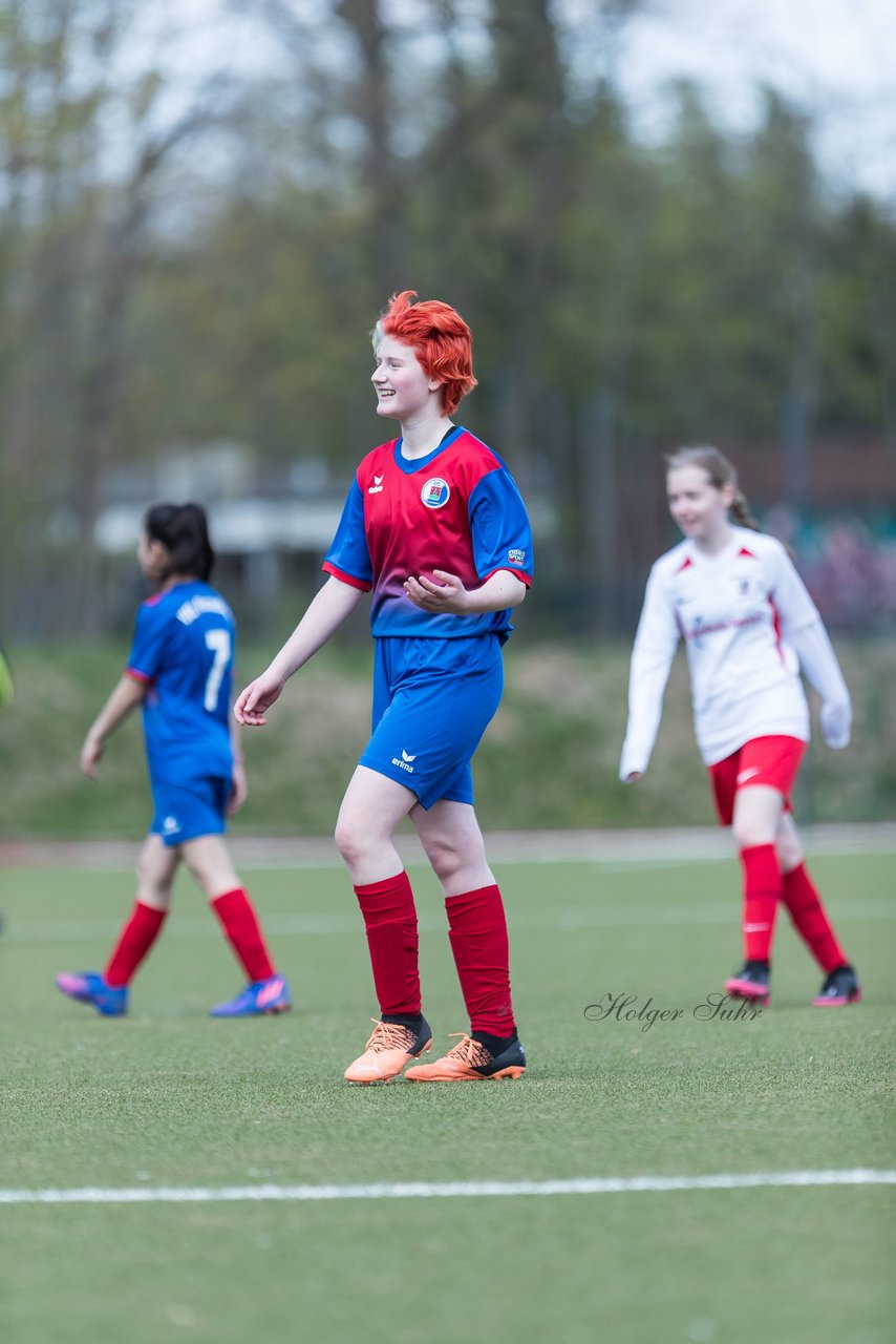 Bild 201 - wCJ Walddoerfer 2 - VfL Pinneberg 2 : Ergebnis: 7:0